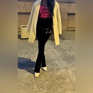 MOTHER. Runaway. Not guilty. Size 28.